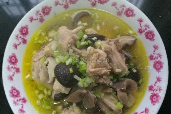 香菇汤鸡的做法图解6