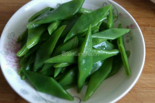 四季豆红椒炒鸡蛋的做法图解4