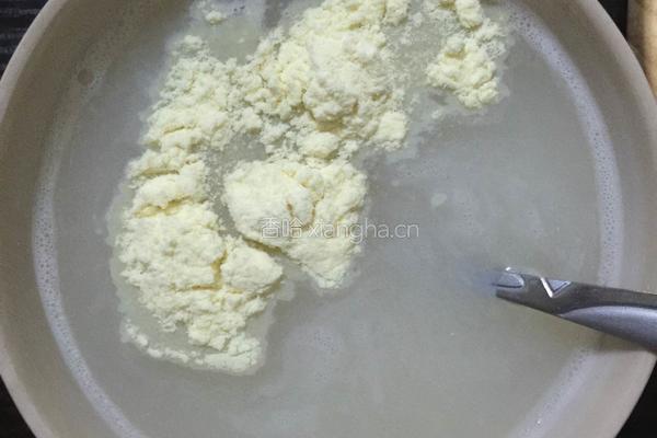 燕麦香蕉牛奶的做法图解4