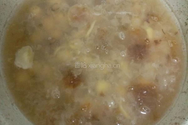 桃胶银耳莲子百合赤小豆羹的做法图解8
