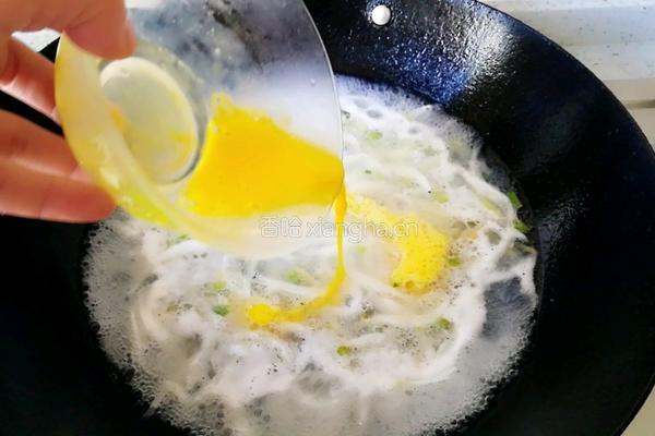 银鱼鸡蛋汤的做法图解8