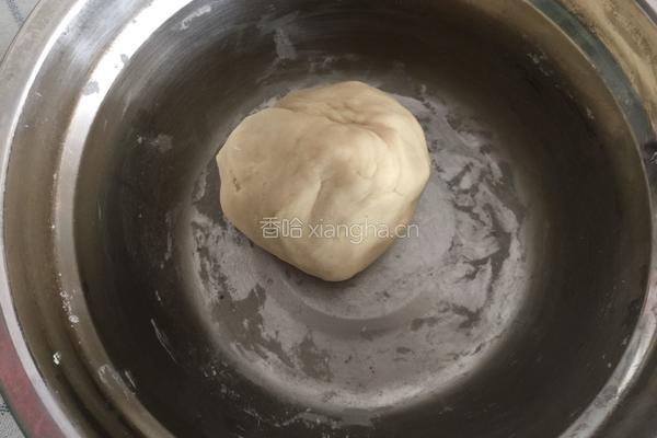 豆沙扭扭酥的做法图解5