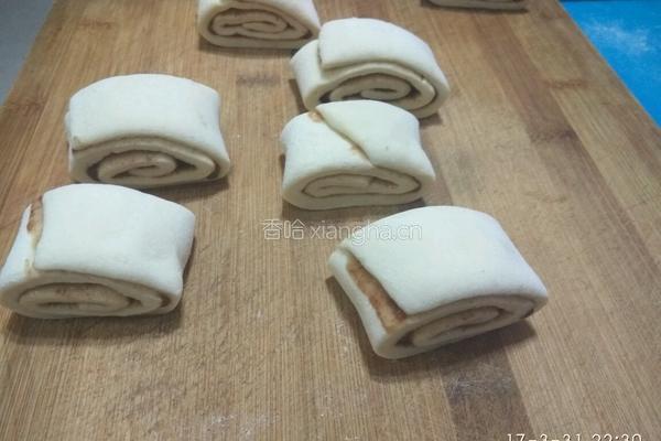 豆沙花卷的做法图解9