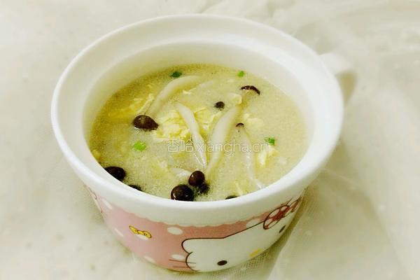 蟹味菇鸡蛋汤