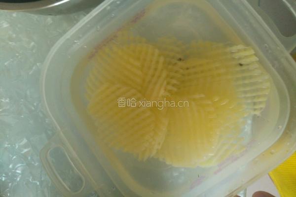 鱼网黑妞凉拌菜（土豆片凉拌木耳）的做法图解6