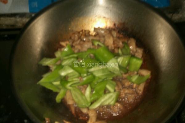 尖椒炒肉筋的做法图解7