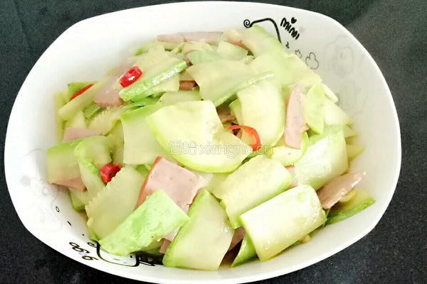 火腿炒笋瓜的做法图解4