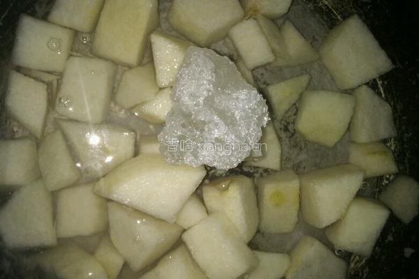 雪梨糖水的做法图解3