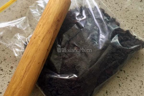 芒果慕斯蛋糕（28张良心大图详细操作）的做法图解2