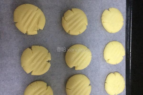 鸡蛋饼干的做法图解7