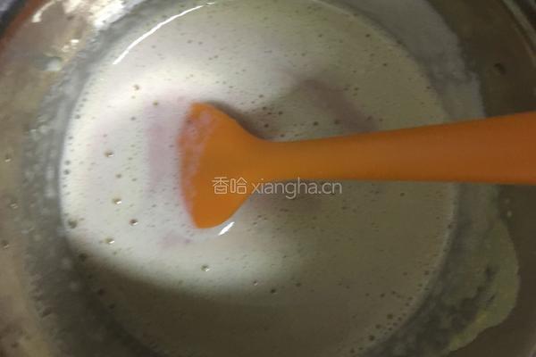 草莓冰激凌的做法图解8
