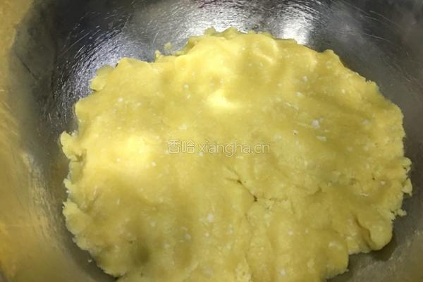 椰蓉蛋黄酥饼的做法图解8