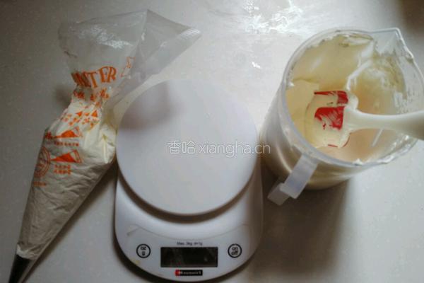 草莓盒子蛋糕的做法图解4