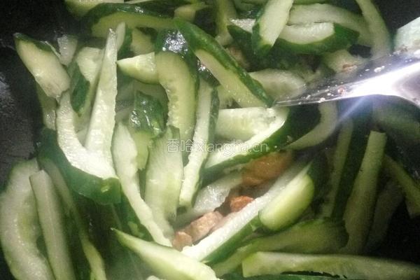 青瓜炒肉的做法图解6