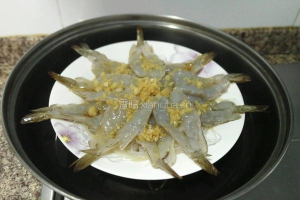 蒜蓉粉丝蒸虾的做法图解10