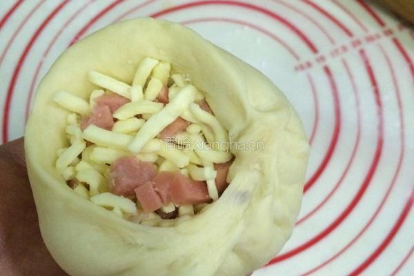 芝士熔岩面包的做法图解8