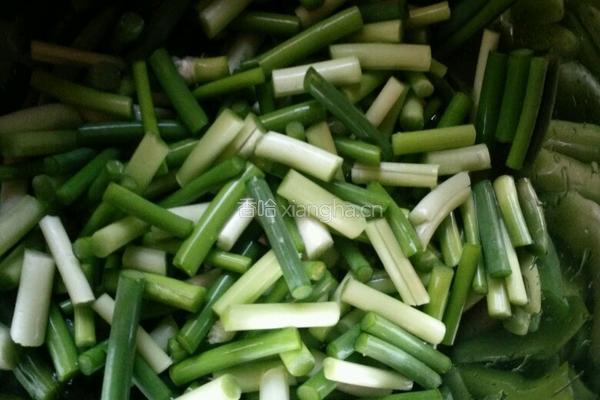 蒜苔炒荷包蛋的做法图解4