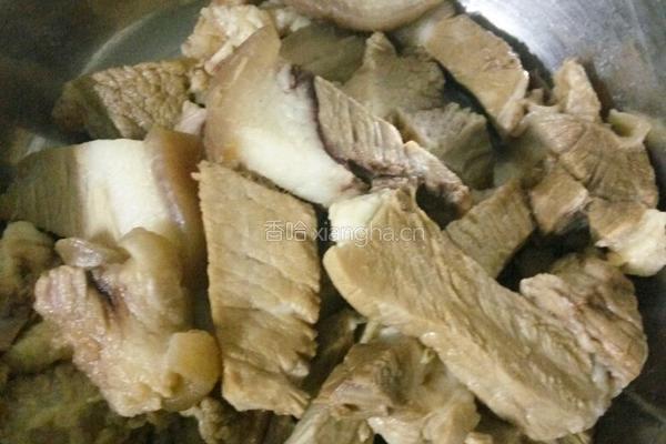 莲藕炒肉的做法图解2