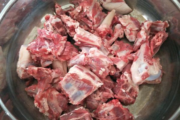 陕北红葱炖羊肉的做法图解2