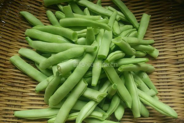 干煸四季豆的做法图解1