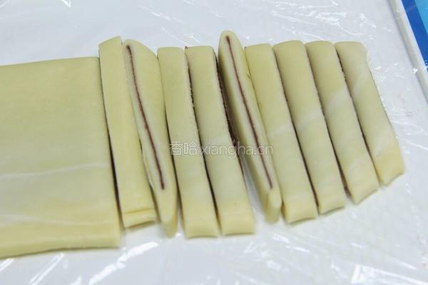 豆沙扭扭酥的做法图解11