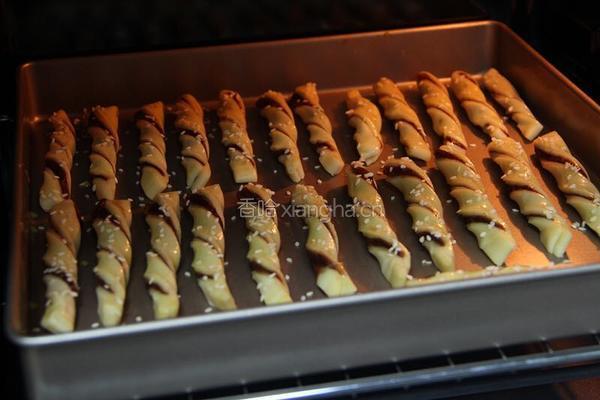 豆沙扭扭酥的做法图解14