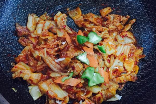 五花肉炒辣白菜的做法图解7