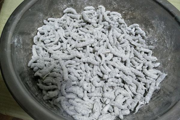 蒸菜（毛毛虫）的做法图解2