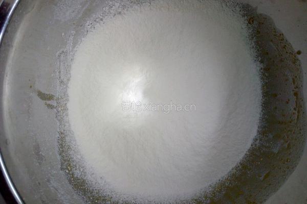 戚风纸杯蛋糕的做法图解6