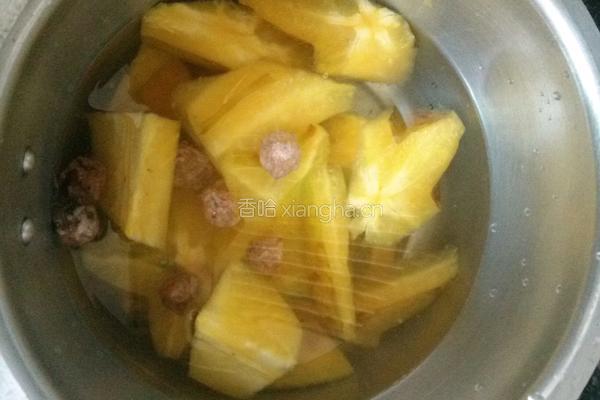 冰镇杨桃汁的做法图解1