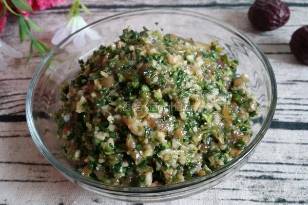 荠菜猪肉饺子馅的做法图解7