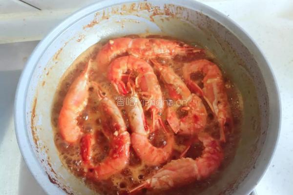 茄汁闷红虾的做法图解6