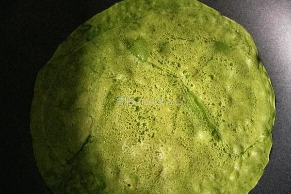 菠菜汁鸡蛋饼的做法图解5