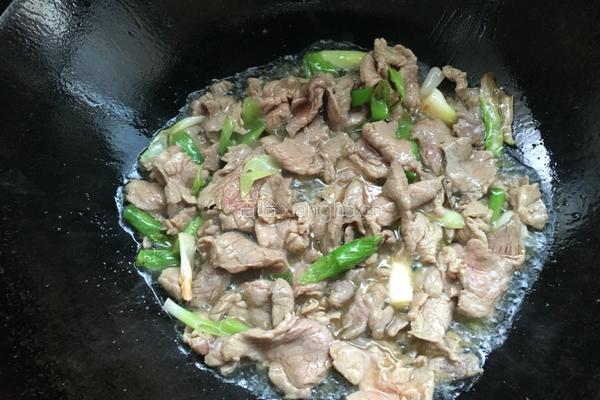 春笋炒肉的做法图解10