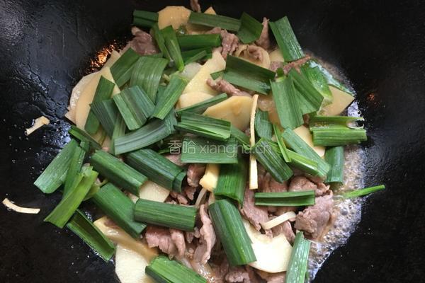 春笋炒肉的做法图解12
