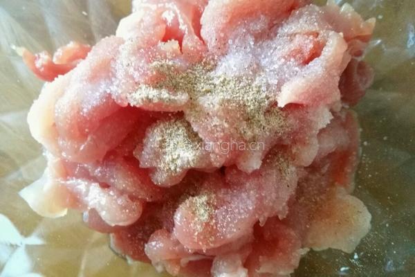 榨菜肉丝面的做法图解2