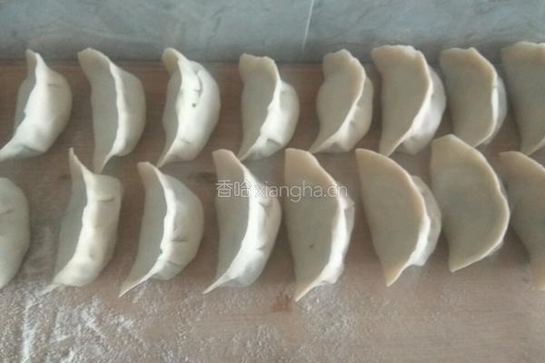 饺子……苜蓿猪肉馅的做法图解12