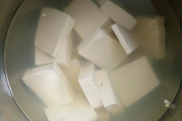 辣豆腐大肠的做法图解1