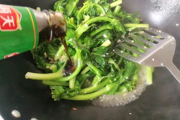 蒜末蚝油菜苔的做法图解5