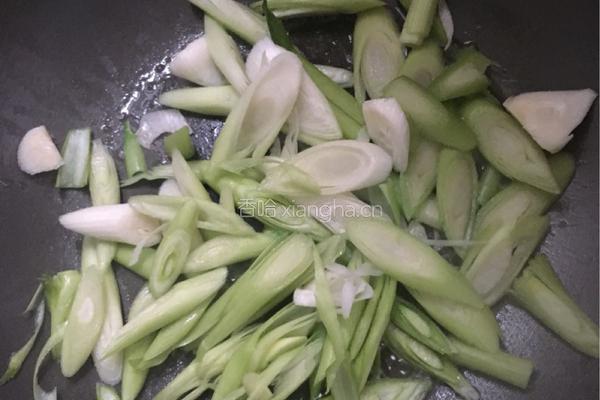 爆炒五花肉片的做法图解3