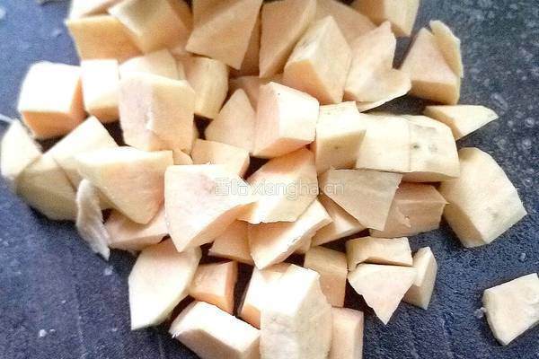 双色甜薯糖水的做法图解3