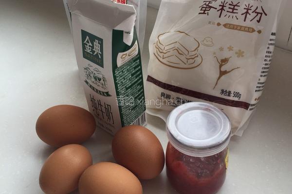 草莓卷的做法图解1