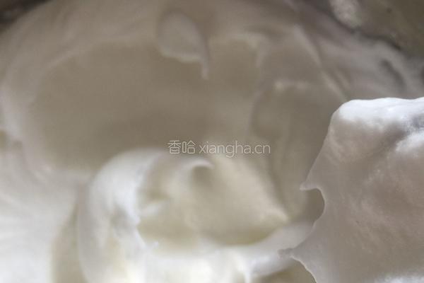 草莓卷的做法图解15