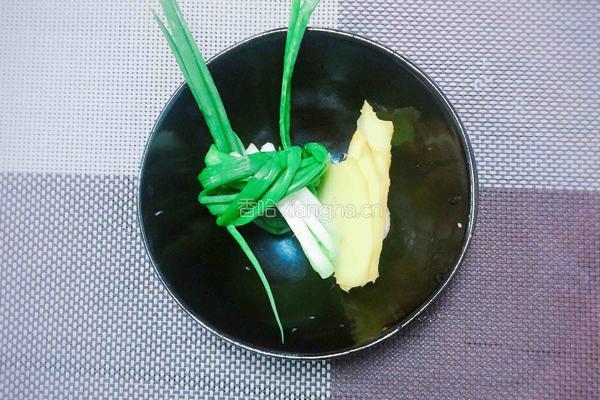 土豆红烧肉的做法图解2