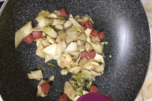 杏鲍菇炒面的做法图解6