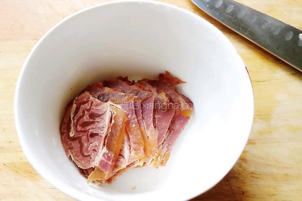 苦菊牛肉面的做法图解1