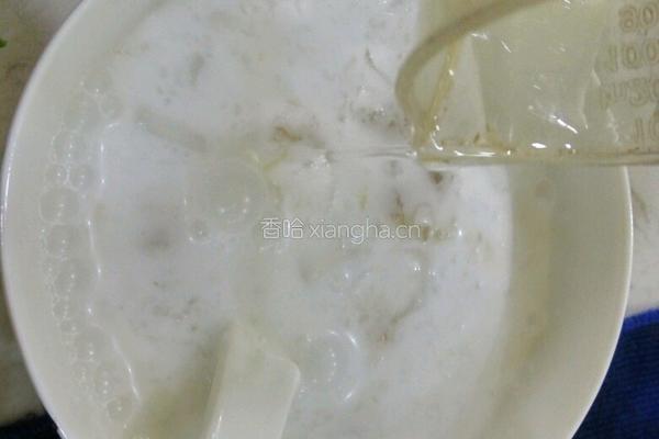 雪燕桃胶椰奶的做法图解8