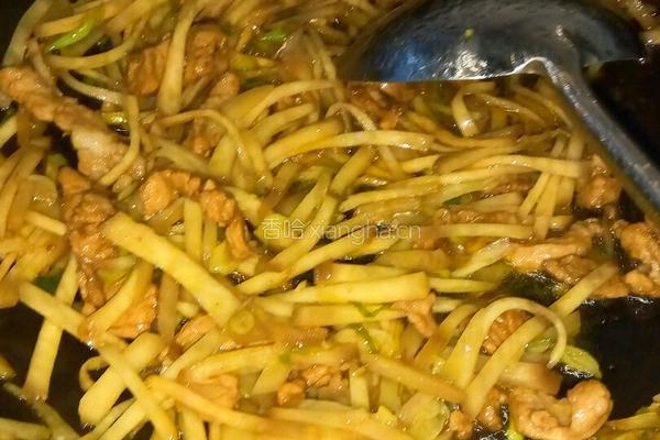 芥菜嘎哒炒肉的做法图解9