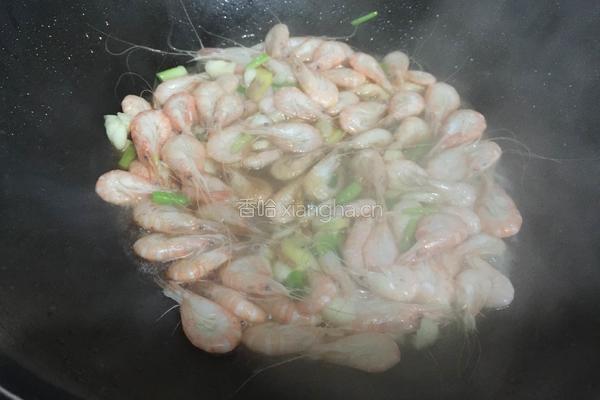 黄瓜炒白米虾的做法图解6