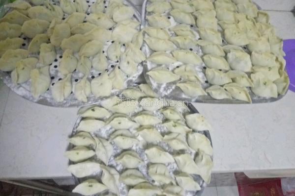 苜蓿大肉饺子的做法图解4